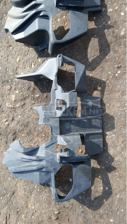 Yamaha Majesty DX 250 első villa körüli műanyag - 2/7