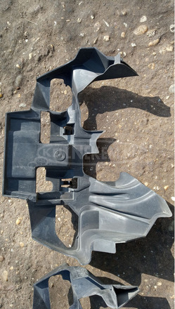 Yamaha Majesty DX 250 első villa körüli műanyag - 6/7