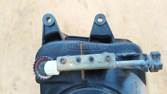 Yamaha Majesty DX 250 első lámpa