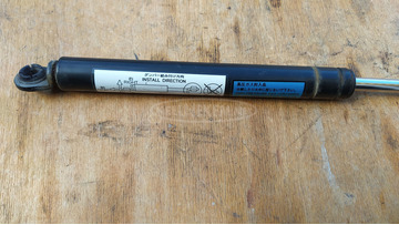 Yamaha Majesty DX 250 üléstartó teleszkóp