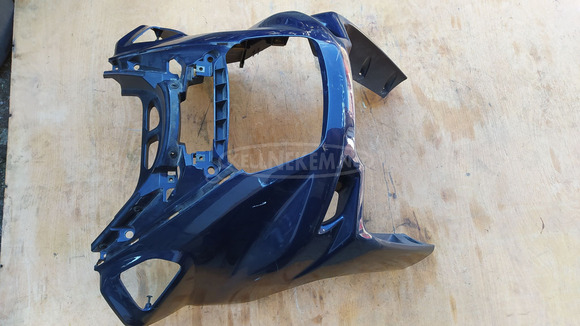 Yamaha Majesty DX 250 első idom kék - 1/10