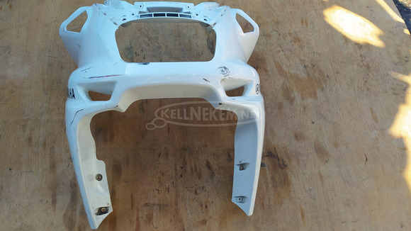 Yamaha Majesty DX 250 első idom fehér sérült - 2/10