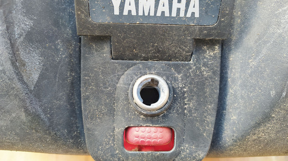 Yamaha Majesty DX 250 gyári hátsó doboz sérült - 3/10