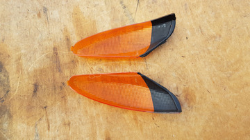 Suzuki Burgman 250 - 400 hátsó irányjelző burkolat