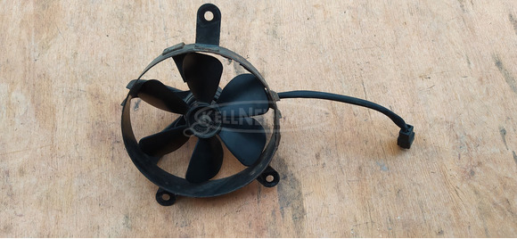 Suzuki Burgman AN 250 - 400 ventilátor - 1/6