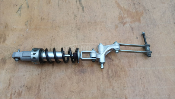 Suzuki Burgman AN 250 hátsó lengéscsillapító - 8/10