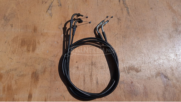 Suzuki Burgman AN 250 gázbovden - 1/9