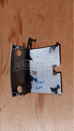 Suzuki Burgman 250 - 400 hátsó közép idom - 5/7