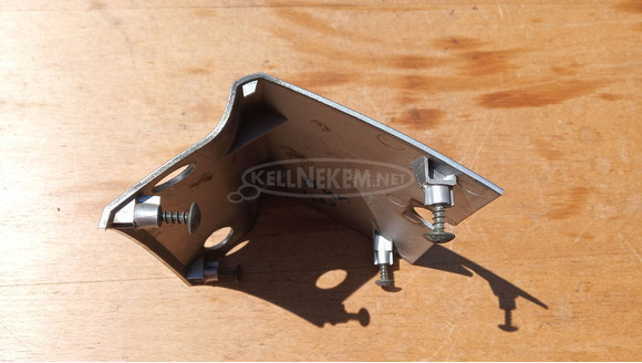 Suzuki Burgman 250 - 400 hátsó közép idom - 6/7