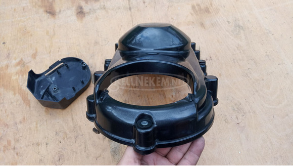 Suzuki Burgman AN 250 kuplung fedél burkolat - 8/9