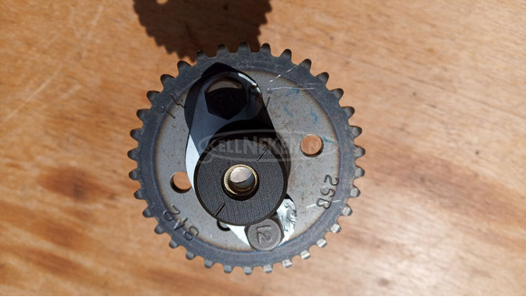 Suzuki Burgman AN 250 vezérműtengely - 4/10