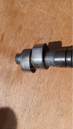 Suzuki Burgman AN 250 vezérműtengely - 8/10