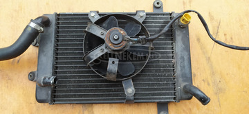 Suzuki Burgman 250 - 400 hűtő