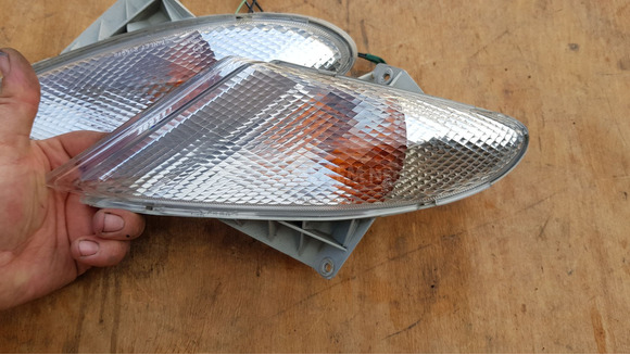 Suzuki Burgman 250 - 400 első irányjelző pár - 8/8