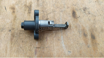 Suzuki Burgman 250 - 400 vezérműlánc feszítő patron