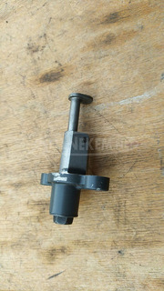 Suzuki Burgman 250 - 400 vezérműlánc feszítő patron