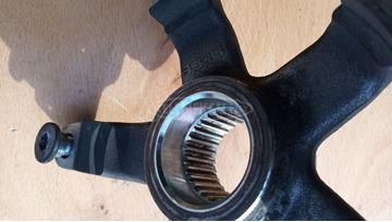 Suzuki Burgman 250 - 400 hátsó kerékagy