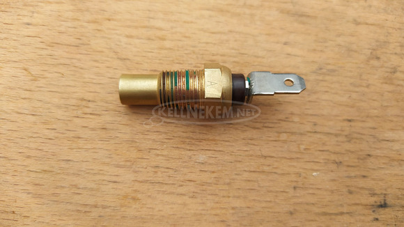 Suzuki Burgman 250 - 400 vízhőfok jeladó - 4/6