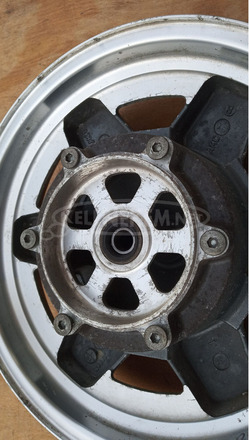 Suzuki Burgman 250 - 400 első felni - 4/10