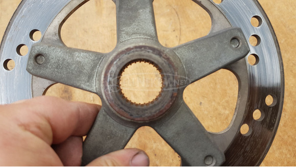 Suzuki Burgman 250 - 400 hátsó féktárcsa - 4/10