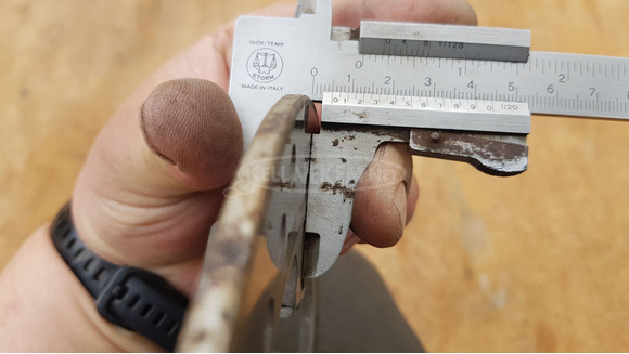 Suzuki Burgman 250 - 400 hátsó féktárcsa - 9/10