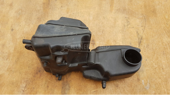 Suzuki Burgman 400 levegő szűrő - 4/8