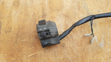 Suzuki Burgman 250 - 400 kormánykapcsoló balos