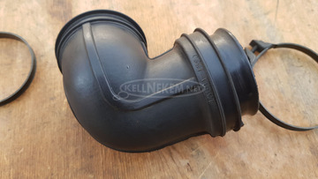 Suzuki Burgman 400 légszűrő könyökcső