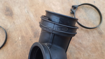 Suzuki Burgman 400 légszűrő könyökcső