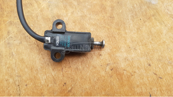 Suzuki Burgman 250 - 400 oldaltámasz kapcsoló - 4/5