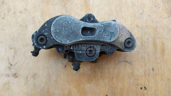 Suzuki Burgman 250 - 400 első féknyereg - 3/6