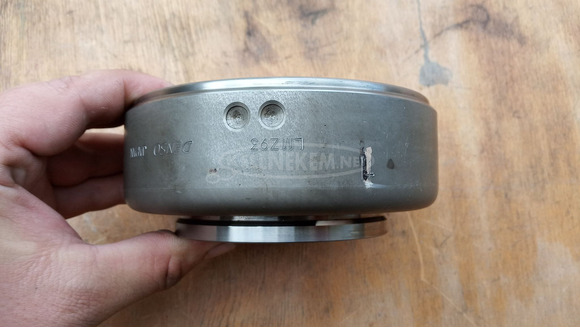 Suzuki Burgman 250 - 400 lendkerék - 6/8