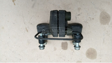 Suzuki Burgman 250 - 400 kormánytartó konzol