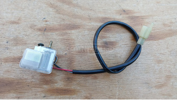 Suzuki Burgman 250 - 400 sisaktartó világítás