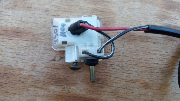 Suzuki Burgman 250 - 400 sisaktartó világítás - 4/7