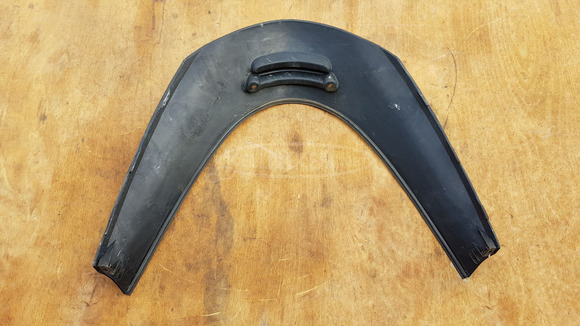 Suzuki Burgman 250 - 400 első idom betét sérült - 4/7