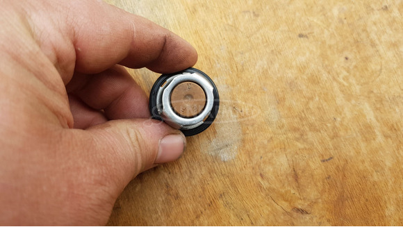 Suzuki Burgman 250 - 400 termosztát - 3/4