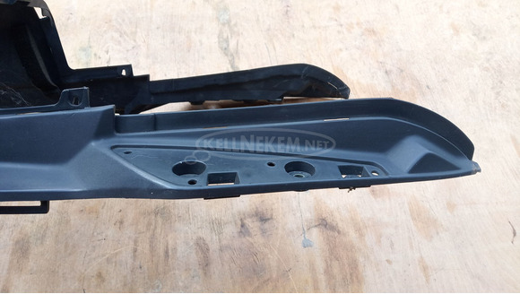 Suzuki Burgman 250 - 400 taposó - 8/9