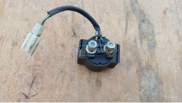 Malaguti Madison K 400 indító relé