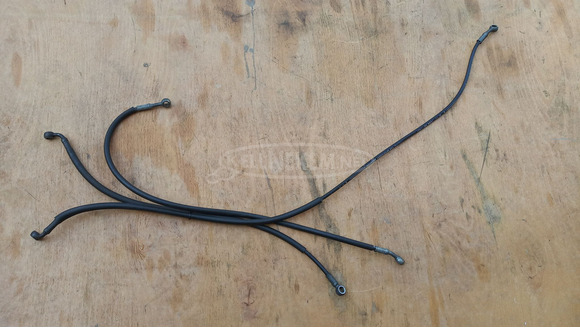 Malaguti Madison K 400 első fékcső - 9/9