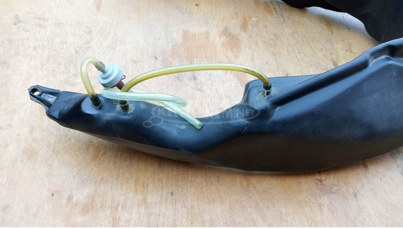 Malaguti Madison K 400 üzemanyag tank - 7/10