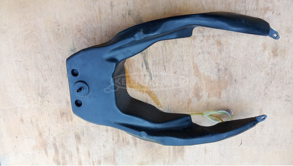 Malaguti Madison K 400 üzemanyag tank - 8/10