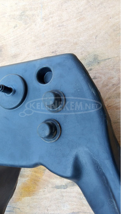 Malaguti Madison K 400 üzemanyag tank - 10/10