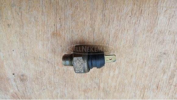 Malaguti Madison K 400 olajnyomás gomba - 1/6