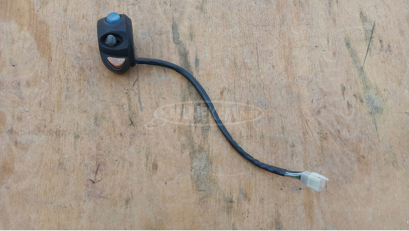 Malaguti Madison K 400 kormánykapcsoló balos - 1/6