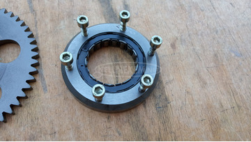 Malaguti Madison K 400 szabadonfutó