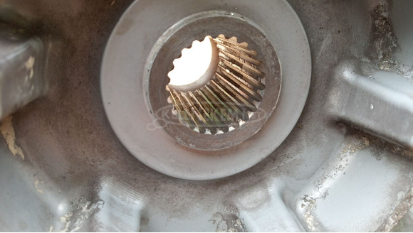 Malaguti Madison K 400 hátsó felni