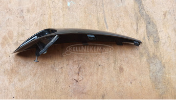 Malaguti Madison K 400 első idomra műanyag balos