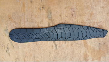 Malaguti Madison K 400 gumiszőnyeg balos