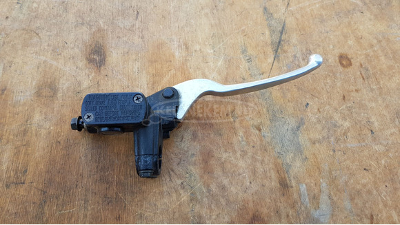 Kymco Grand Dink 250 főfékhenger jobbos - 1/8